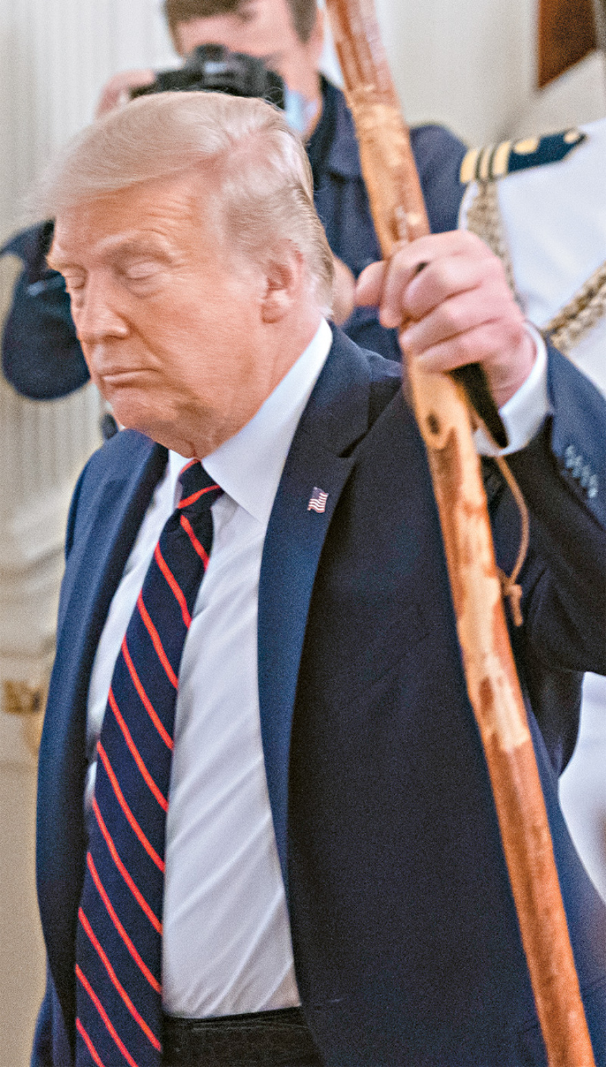 Μπόρις, Μπολσονάρο, Τραμπ: Είναι πιο επικίνδυνοι και από τον κορωνοϊό;