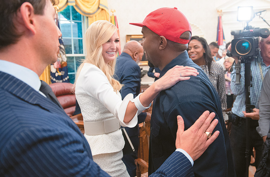 Κάνιε Γουέστ: O ιδιοφυής παράφρων που θέλει να γίνει νέος Τραμπ  