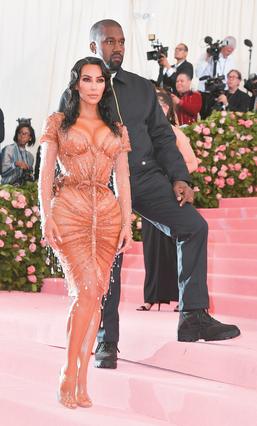 Κάνιε Γουέστ: O ιδιοφυής παράφρων που θέλει να γίνει νέος Τραμπ  