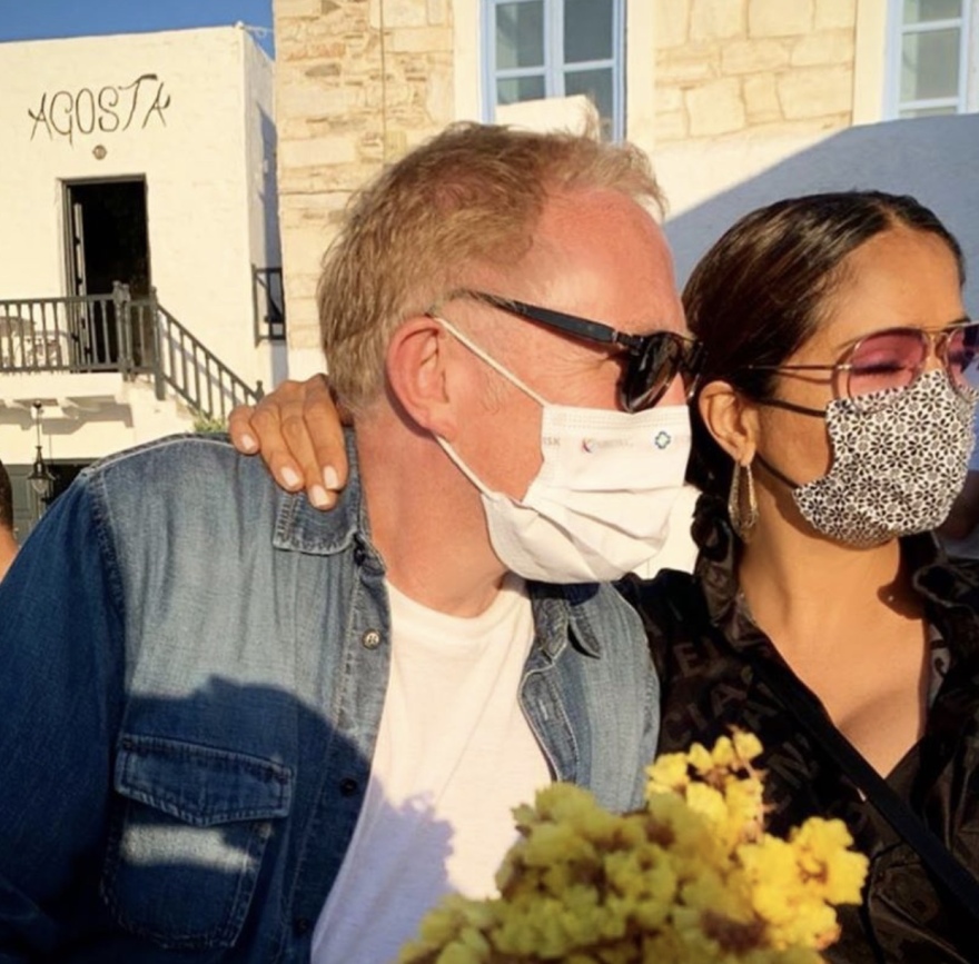 Η Σάλμα Χάγιεκ και ο δισεκατομμυριούχος σύζυγός της Φρανσουά Ανρί Πινό στην Πάρο - Δείτε φωτογραφίες