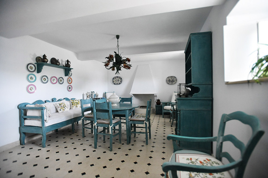 Μαίρη Κατράντζου: Οι δικές μου Σπέτσες - «Θέλω πολύ περισσότερη Ελλάδα στη ζωή μου»