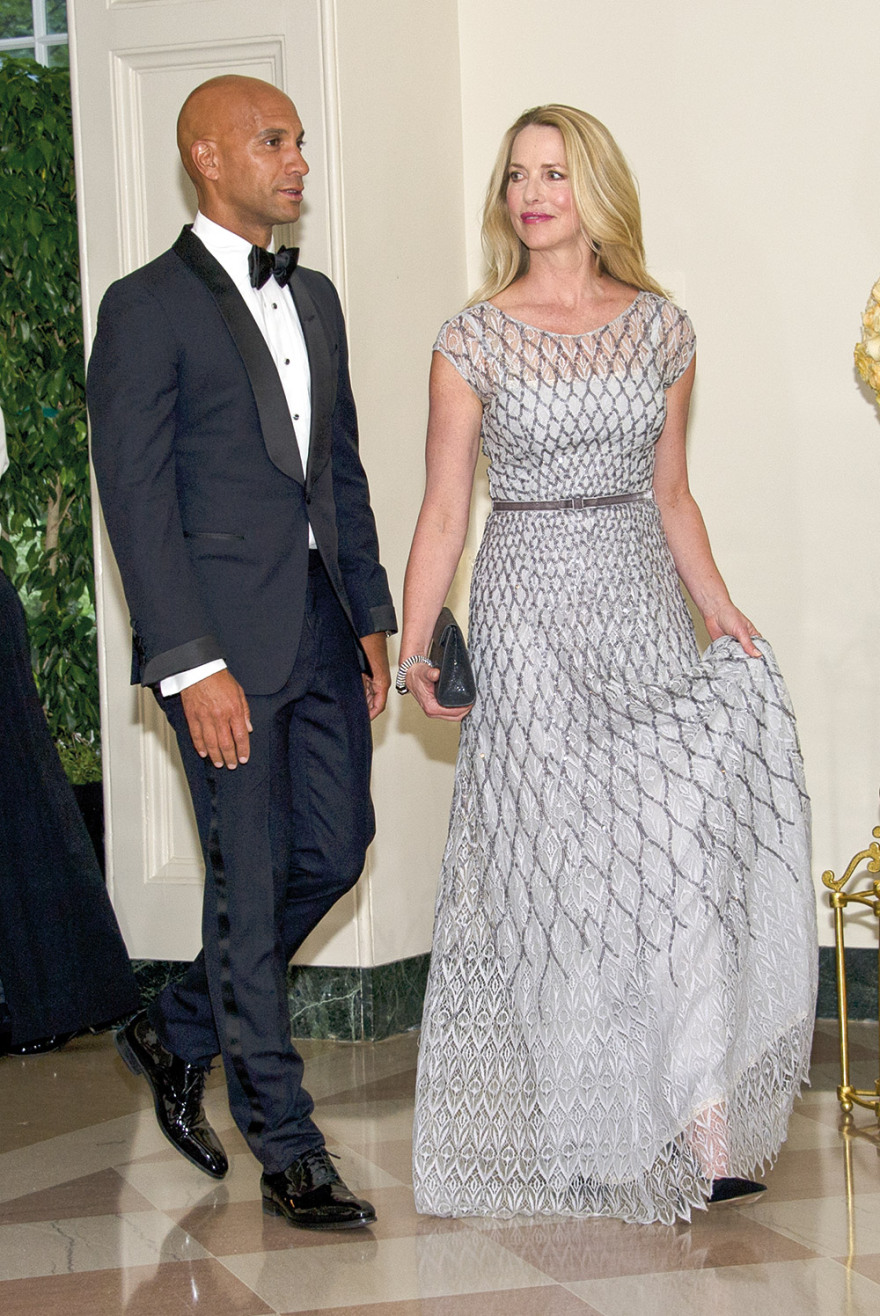 Λορίν Πάουελ Τζομπς: Η πρώην κυρία Τζομπς με το «Venus» στις Κάννες