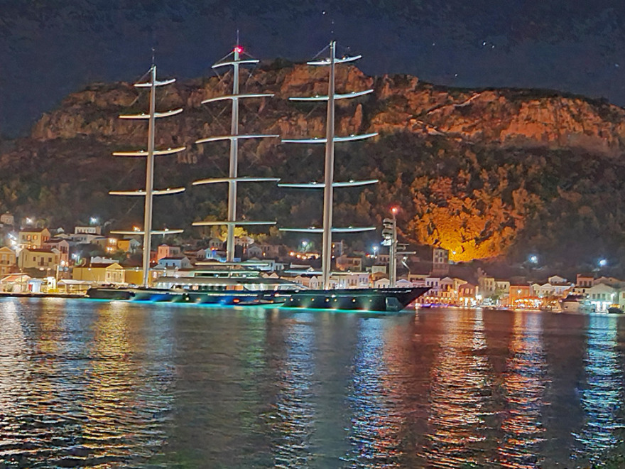 Φωτογραφίες: Στο Καστελόριζο το ωραιότερο ιστιοφόρο του κόσμου