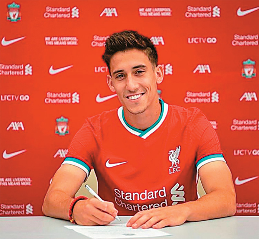 Κώστας Τσιμίκας: Μιά ζωή στο κόκκινο