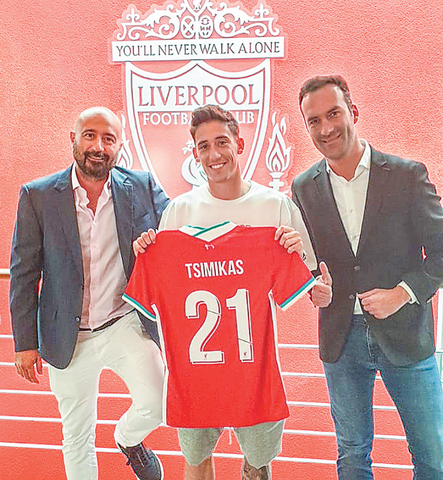 Κώστας Τσιμίκας: Μιά ζωή στο κόκκινο