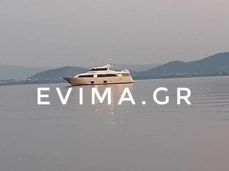 Στην Εύβοια για διακοπές ο Τούρκος πρόεδρος της Γαλατά και η Ελληνίδα σύζυγός του