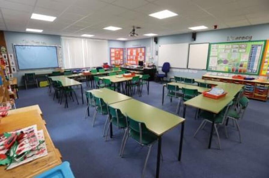 Κορωνοϊός: Αμερικανοί επιστήμονες εξηγούν πώς θα γίνει ασφαλέστερο το άνοιγμα των σχολείων