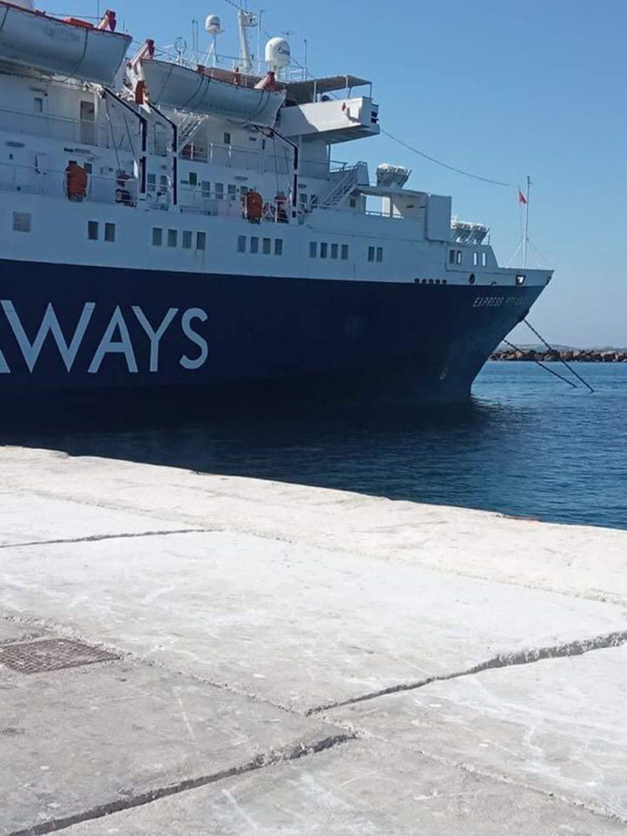 Προσέκρουσε σε βραχονησίδα το «Express Πήγασος» έξω από την Κάσο - Δείτε βίντεο