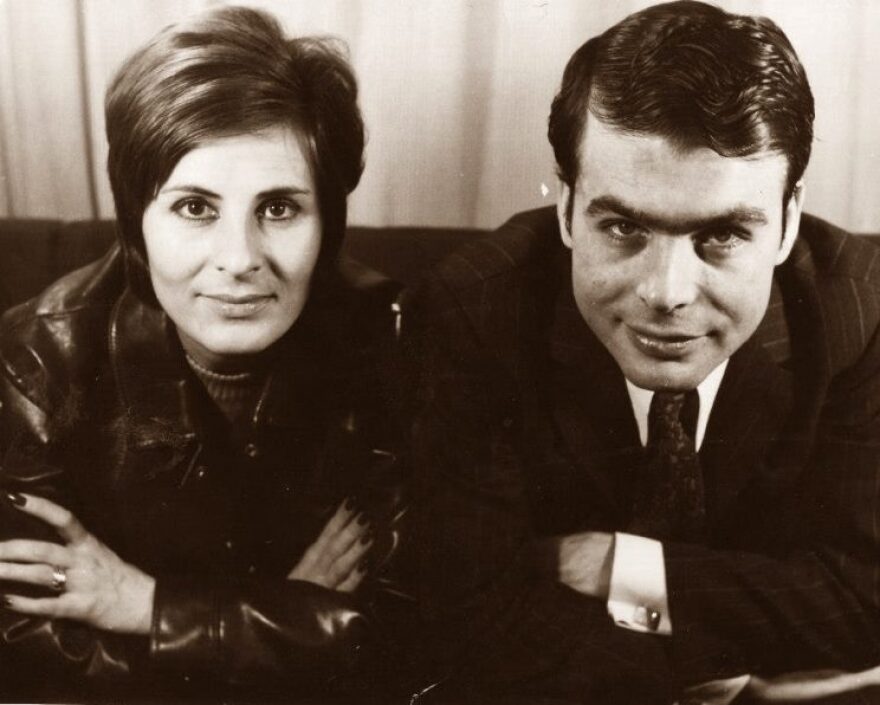 Η Ρένα Κουμιώτη αποχαιρετά τον Γιάννη Πουλόπουλο με φωτογραφίες και λόγια βαθιάς αγάπης