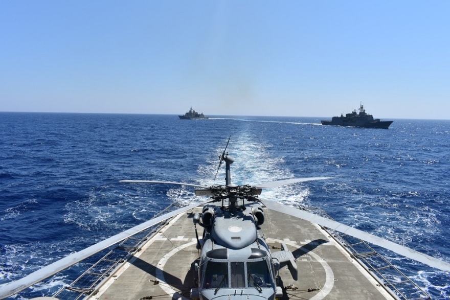 Βίντεο: Εντυπωσιακές εικόνες από την αεροναυτική άσκηση των Ενόπλων Δυνάμεων στην Ανατολική Μεσόγειο