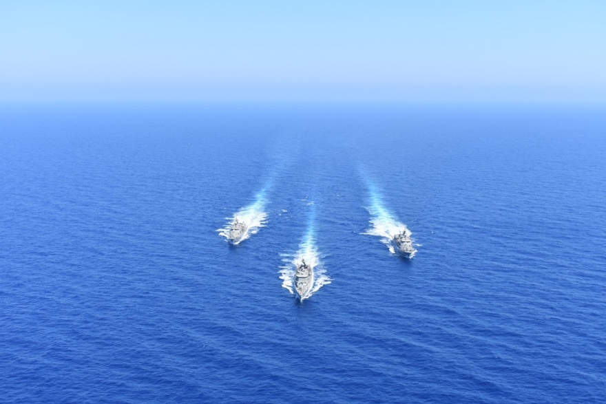 Βίντεο: Εντυπωσιακές εικόνες από την αεροναυτική άσκηση των Ενόπλων Δυνάμεων στην Ανατολική Μεσόγειο