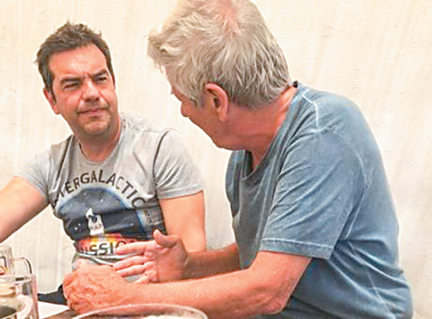 Εμφύλιος στον ΣΥΡΙΖΑ: Έγιναν... μία ωραία ατμόσφαιρα