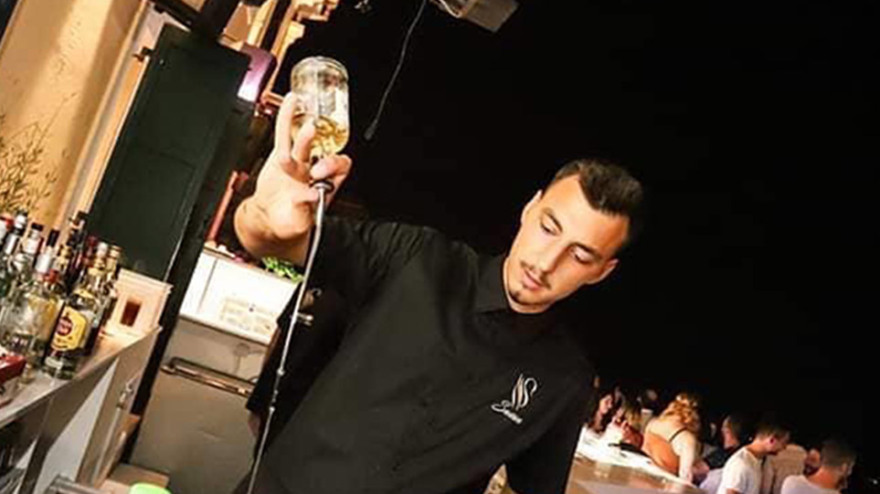 Τι λέει στο protothema.gr ο 24χρονος «οπαδός» του ΠΑΣΟΚ για το Viral βίντεο 