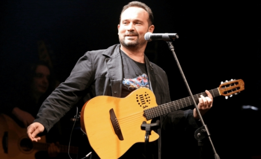 Γιάννης Κότσιρας και Κώστας Μακεδόνας δίνουν ραντεβού με το κοινό στο Γαλάτσι