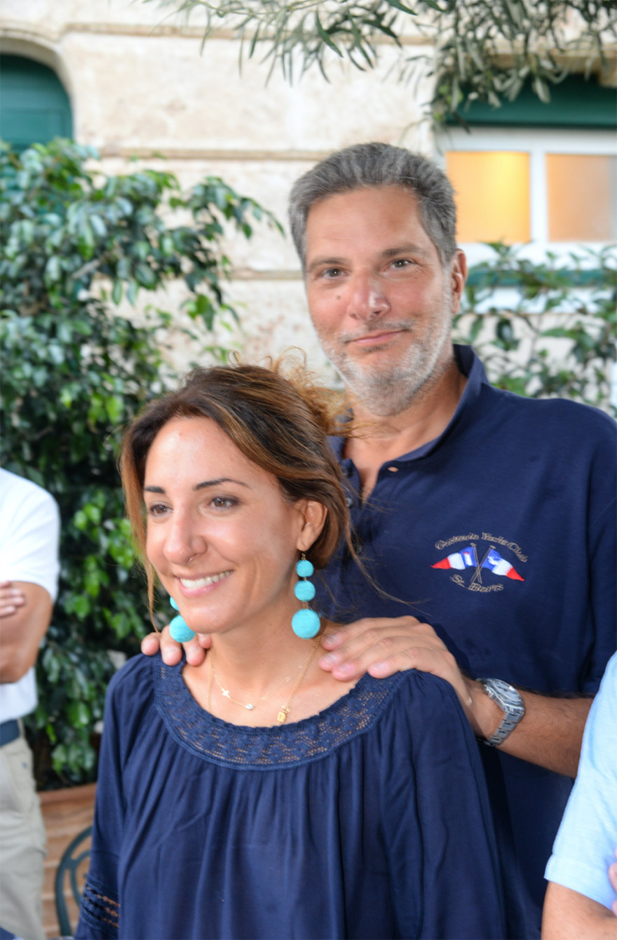 Ο Sir Στέλιος Χατζηιωάννου «ένωσε» τις Σπέτσες με το St. Barth