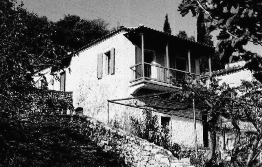 Η δυναστεία των Αγγελόπουλων σε ένα λεύκωμα