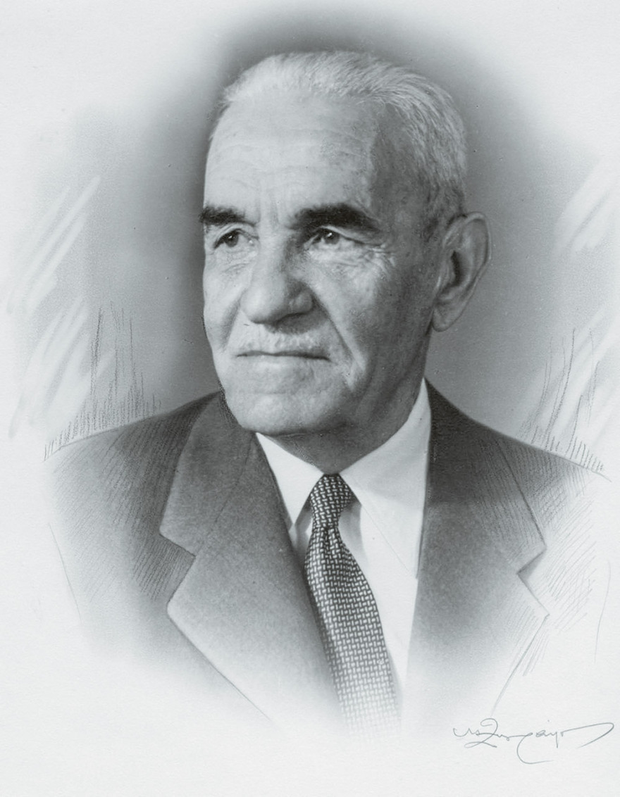 Η δυναστεία των Αγγελόπουλων σε ένα λεύκωμα