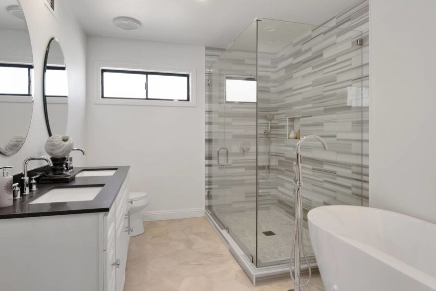 Τζένιφερ Λόπεζ: Η σέξι Λατίνα αφήνει τα πλούτη και μετακομίζει σε ένα... οικολογικό bungalow - Δείτε φωτογραφίες