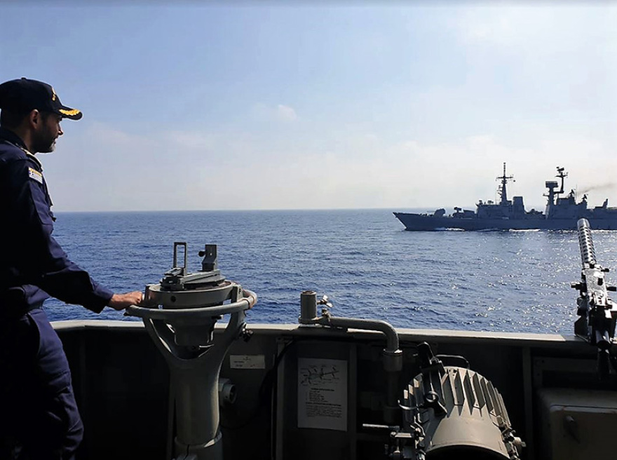 Δίνουμε δέκα δισ. ευρώ για νέα όπλα - Προς συμφωνία με τους Γάλλους για τα Rafale