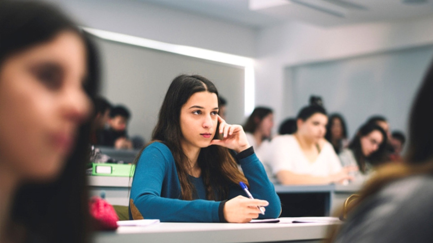 Πώς θα αποκτήσεις πτυχίο Νομικής Ελληνικού Δικαίου εκτός Ελλάδας