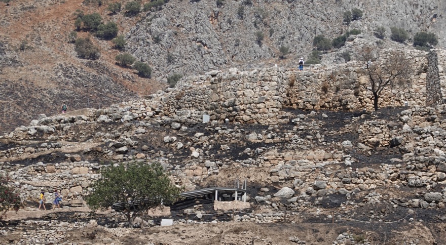 Μυκήνες: Άνοιξαν για τους επισκέπτες - Μικρές και διαχειρίσιμες οι φθορές, δηλώνουν οι ειδικοί 