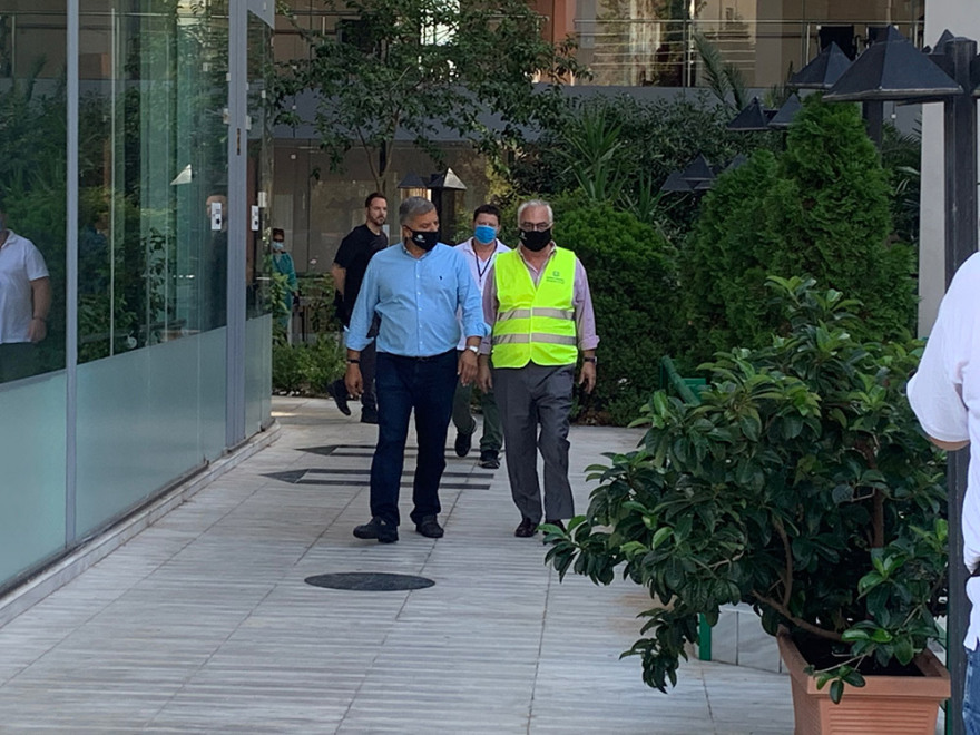 Κορωνοϊός: Κλιμάκιο του ΕΟΔΥ σε μονάδα φροντίδας ηλικιωμένων στo Μαρούσι 