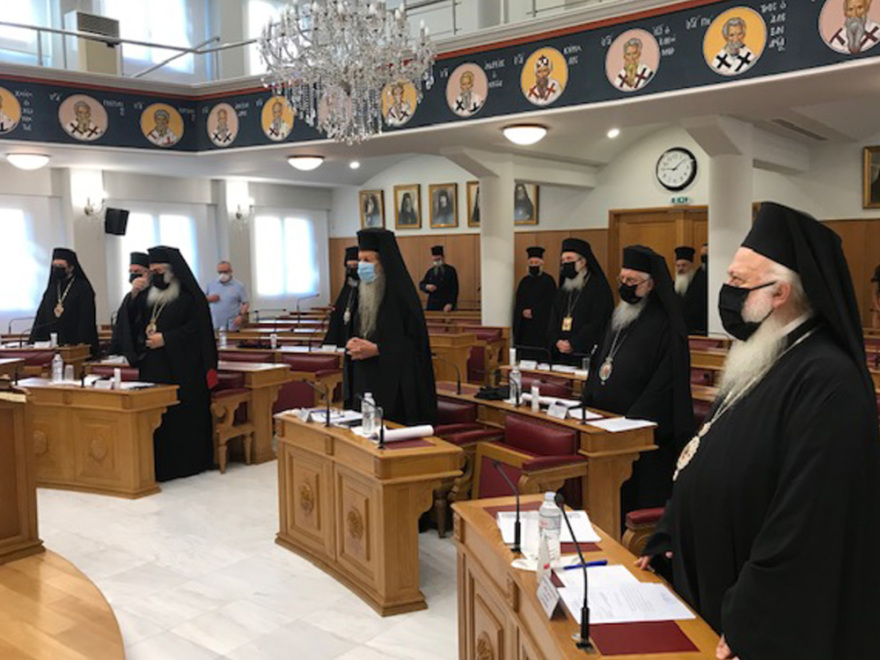  Διαρκής Ιερά Σύνοδος: Με μάσκες οι μητροπολίτες στη συνεδρίασή της - Δείτε φωτογραφίες