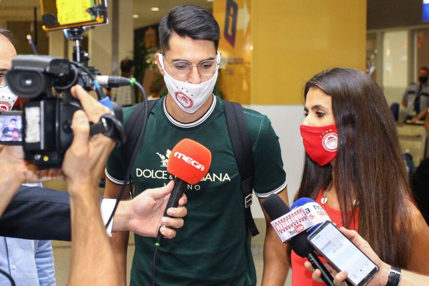 Ολυμπιακός: Ήρθε ο Πέπε για τις υπογραφές