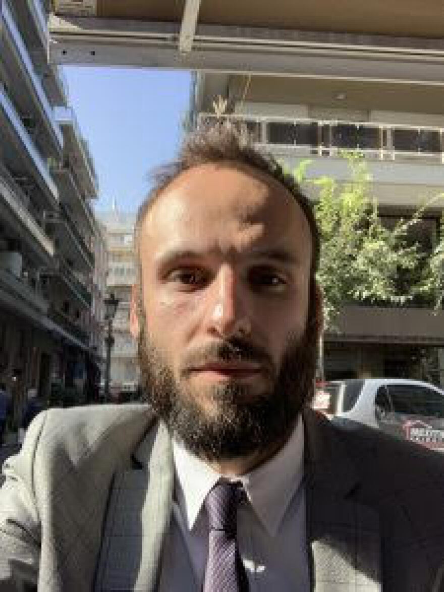 Ηγουμενίτσα: Ιρανός τύλιξε σε φιλμ και ψέκασε με πιπέρι 10 κιλά αφγανικής ηρωίνης για να τα περάσει στην Ιταλία!