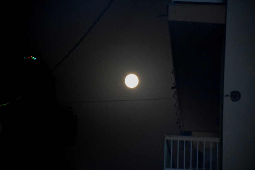 «Πανσέληνος του Καλαμποκιού»: Δείτε εικόνα από το εντυπωσιακό θέαμα