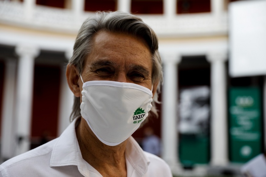 ΠΑΣΟΚ - 3η Σεπτέμβρη: Εκδήλωση στο Ζάππειο με μάσκες και αποστάσεις (βίντεο και φωτογραφίες)