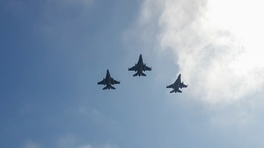 Βίντεο και φωτογραφίες από την κοινή άσκηση των Ενόπλων Δυνάμεων Ελλάδας-Αραβικών Εμιράτων