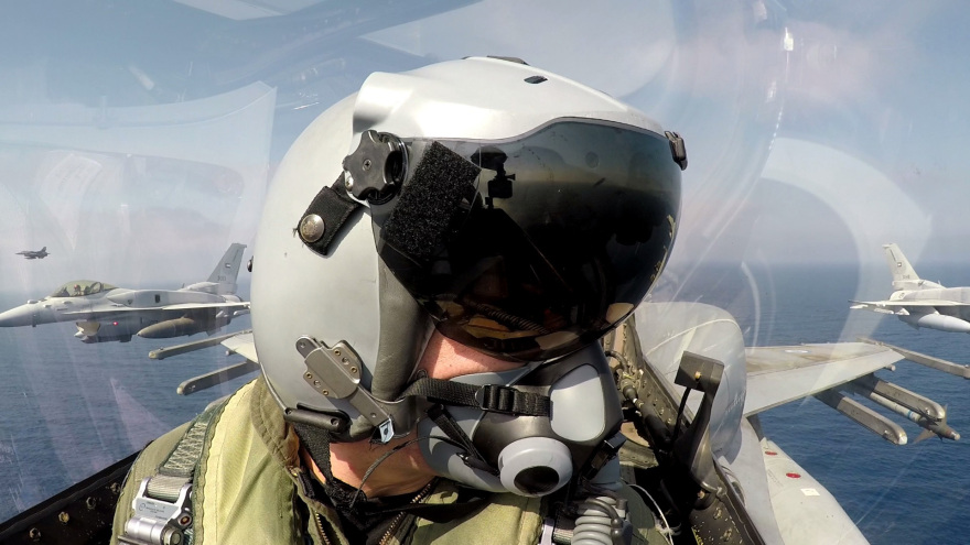 Βίντεο και φωτογραφίες από την κοινή άσκηση των Ενόπλων Δυνάμεων Ελλάδας-Αραβικών Εμιράτων