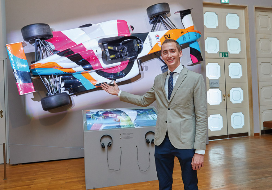 Νέοι, singles και γαλαζοαίματοι