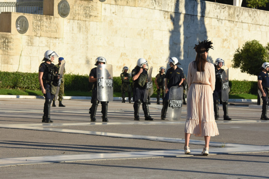 Συγκεντρώσεις γονέων εναντίον... των μέτρων προστασίας:  «Κανένα παιδί με μάσκα στο σχολείο»