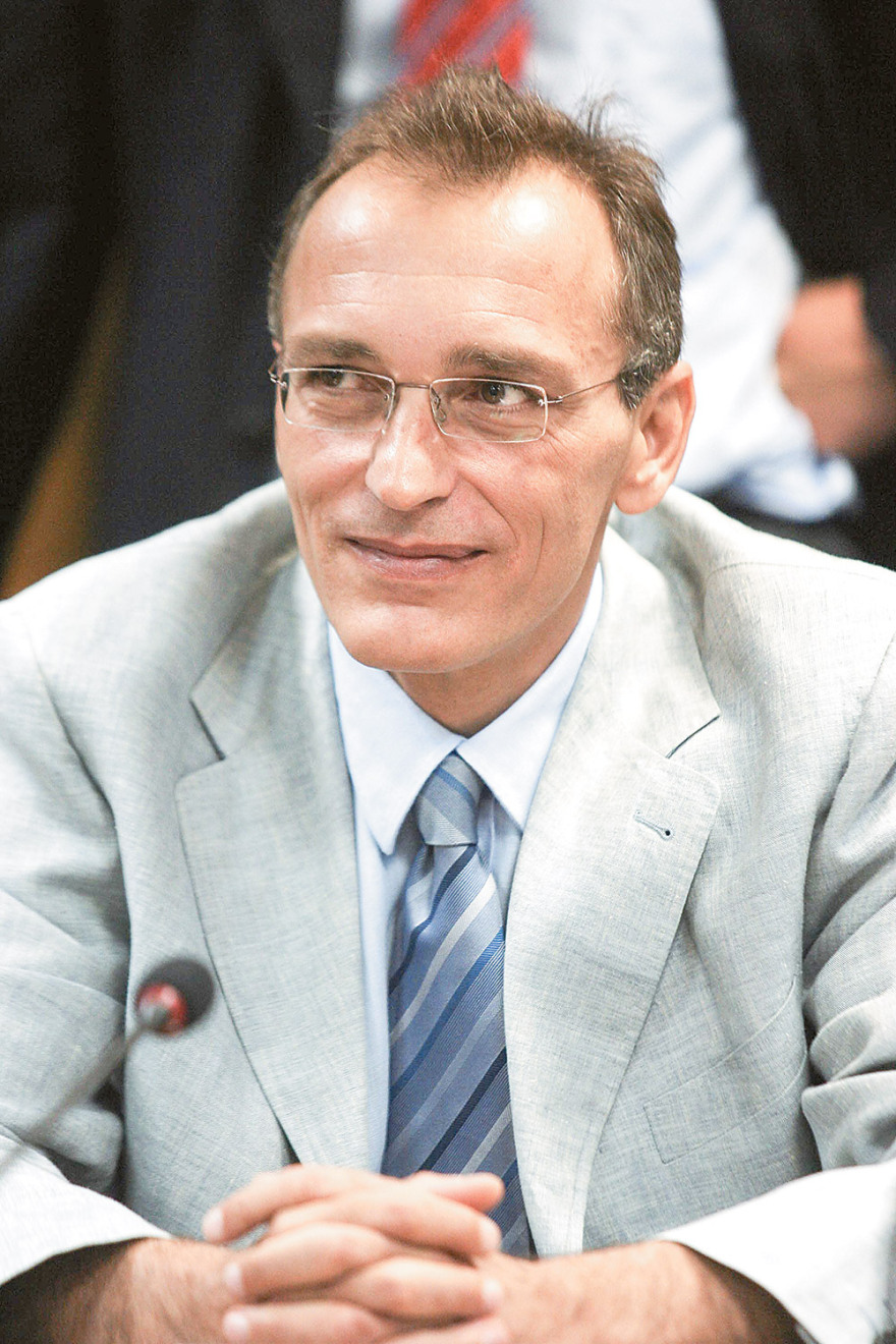 Quo vadis, Ελλάκτωρ; - Σε σταυροδρόμι ο όμιλος