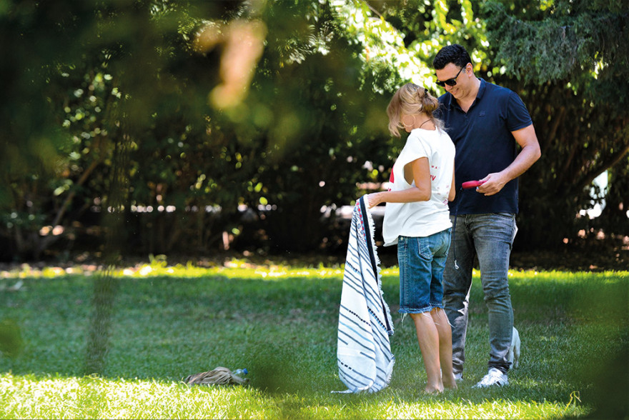 Βασίλης Κικίλιας - Τζένη Μπαλατσινού: Βόλτα στον εθνικό κήπο - Δείτε φωτογραφίες