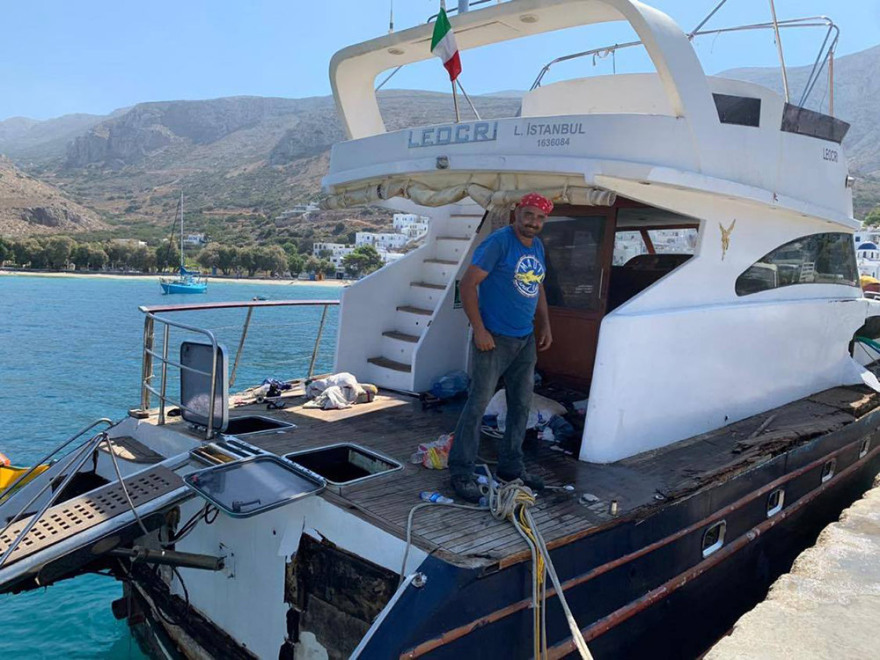 Επιχείρηση διάσωσης 151 μεταναστών από ακυβέρνητο σκάφος κοντά στην Αμοργό