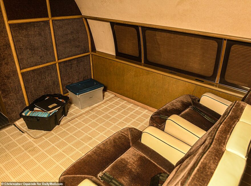 Τζέφρι Έπσταϊν: Αυτό είναι το «Lolita Express», το πολυτελές Boeing 727 που ανήκε στον νεκρό παιδόφιλο