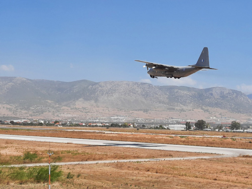 Μεταναστευτικό: Μεταφέρονται σκηνές από τη Σάμο στη Λέσβο