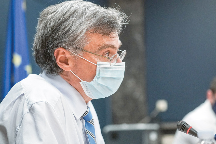 Ο αντιστάρ κύριος Σωτήρης Τσιόδρας