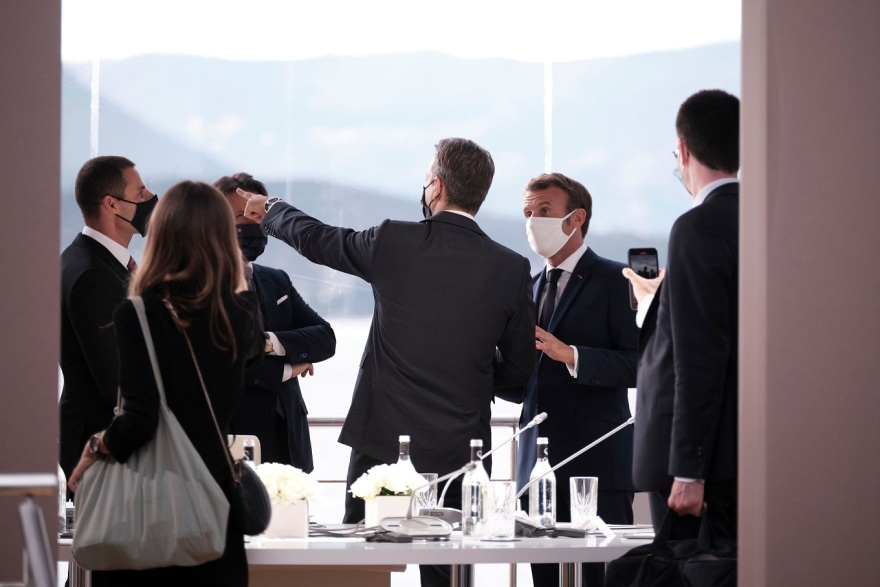 Κορσική: Απόλυτη συμφωνία Μητσοτάκη με Μακρόν - Κοινό μήνυμα για κυρώσεις σε βάρος της Άγκυρας