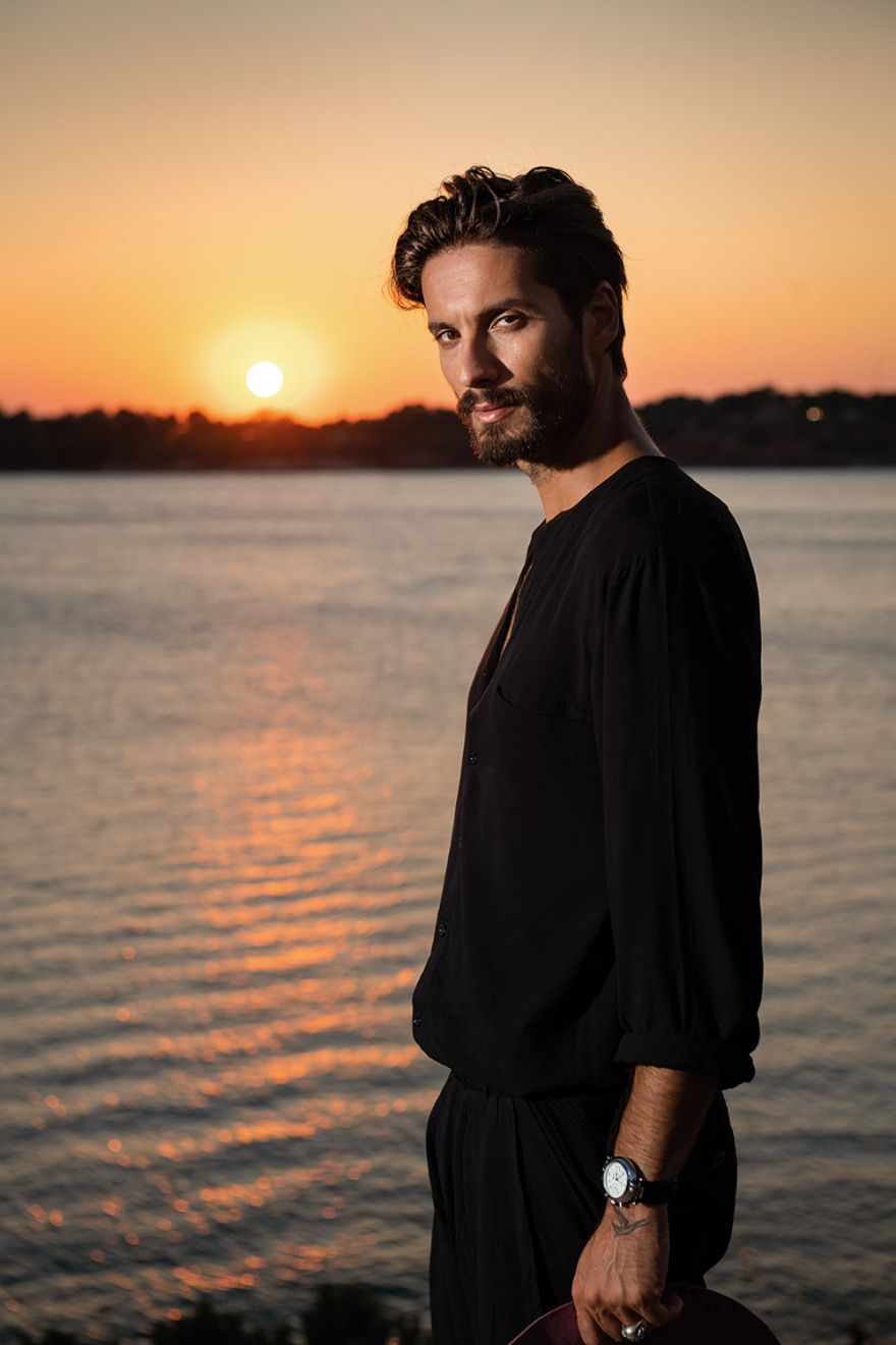 Γιώργος Καράβας: Από τον οίκο Hermès στο GNTM