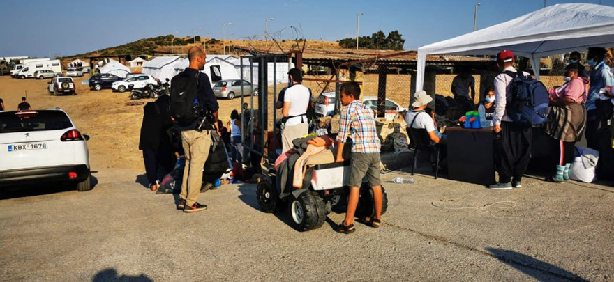 Στο νέο καταυλισμό μπαίνουν οι μετανάστες - Ξεκίνησε η καταγραφή στο Πεδίο Βολής του Καρά Τεπέ