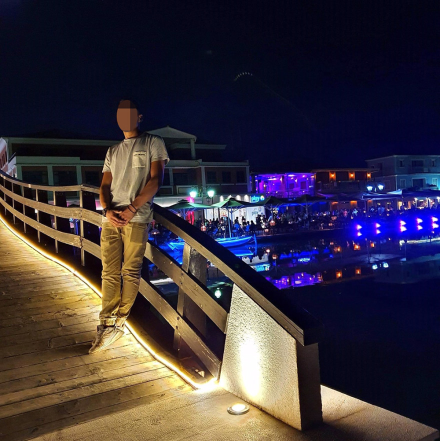 Πρέβεζα: Τροχαίο-σοκ - Τρία νέα παιδιά και ένας ηλικιωμένος άφησαν την τελευταία τους πνοή στην άσφαλτο