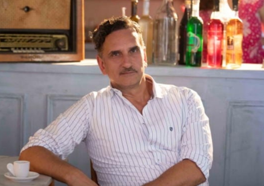 Ο Σάκης Τανιμανίδης με νέα εκπομπή στον ΑΝΤ1 και ο Νίκος Ψαρράς μετακόμισε στην ΕΡΤ