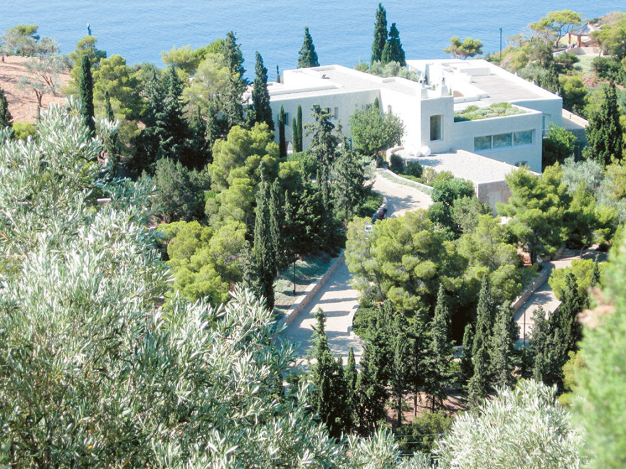 Από τα σκάφη και τα ελικόπτερα, στις φυλακές οι Κουτσολιούτσοι