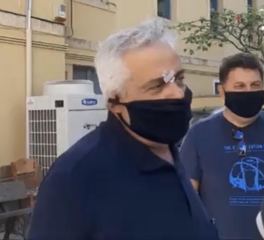 Ξυλοδαρμός καθηγητή στα Χανιά: «Ο πατέρας του μαθητή με κουτούλησε, με κλώτσησε και μετά άρχισε να με βρίζει»