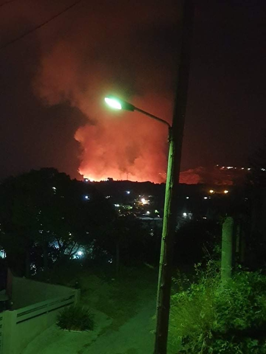 Μεγάλη πυρκαγιά στην Πάτρα κοντά σε κατοικημένη περιοχή: Εντολή εκκένωσης στα πρώτα σπίτια στα Συχαινά