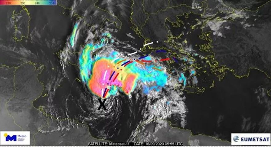Καιρός - Κακοκαιρία «Ιανός»: Έρχονται καταιγίδες με ανέμους 10 μποφόρ - Χάρτες με τις περιοχές  